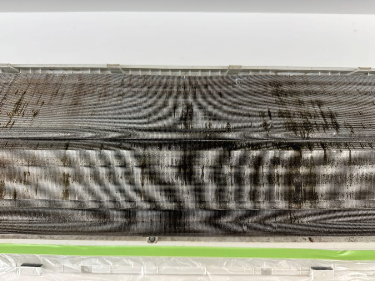 分離式冷氣熱交換器清洗前